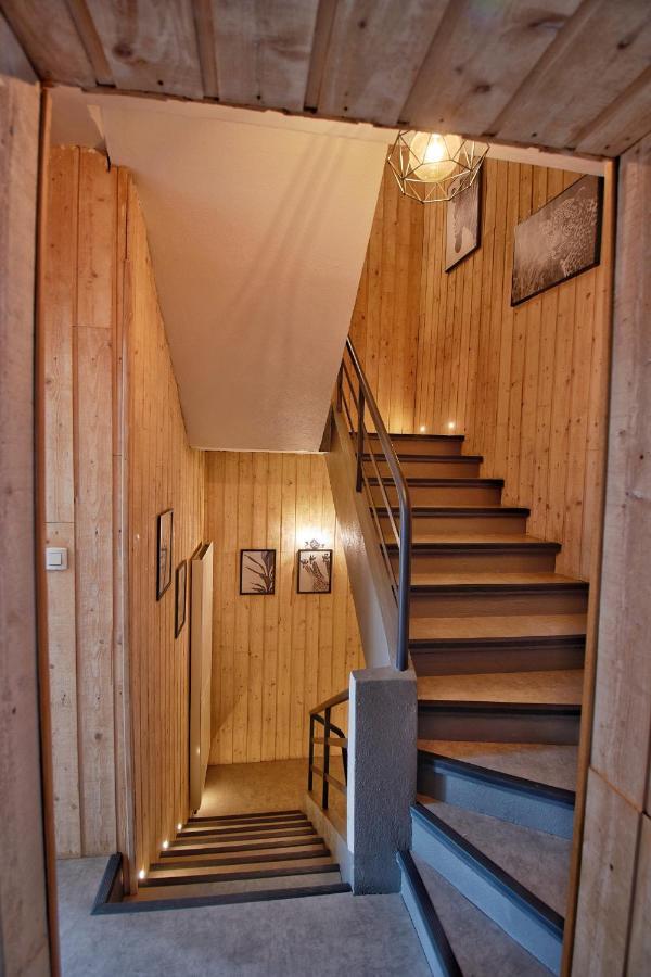 Maison Lamartine - Plein Centre-Ville Avec Garage & Jeux Сен-Клод Екстер'єр фото
