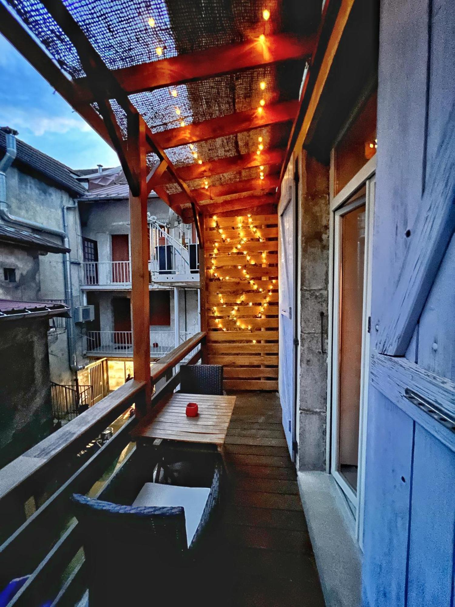 Maison Lamartine - Plein Centre-Ville Avec Garage & Jeux Сен-Клод Екстер'єр фото